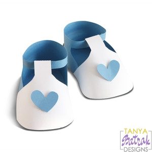 Baby Shoes With Hearts
