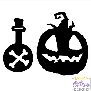 Halloween Jack-O-Lantern With Bottle