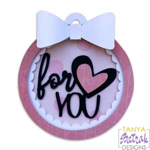 Layered Circle Gift Tag With A Bow